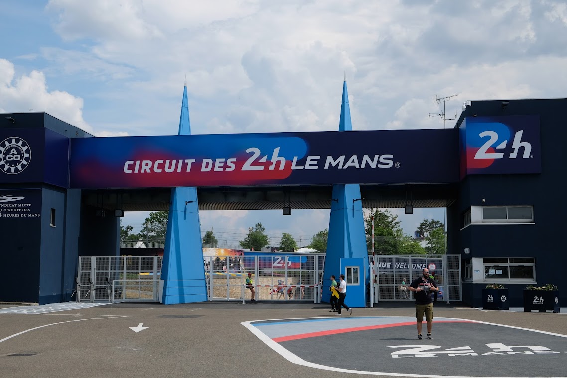 Le Mans Haupteingang